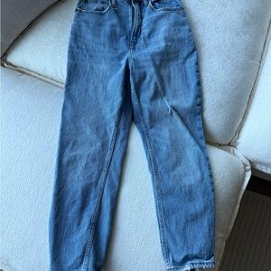 Abercrombie & Fitch Ankle Straight Ultra High Rise jeans